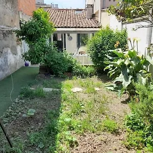 https://toulousaine-avec-jardin-proche-centre-wifi.midi-pyreneeshotels.com