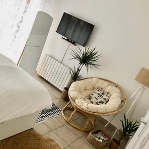  Appartement Cosy, Lyon, Avec Garage Prive